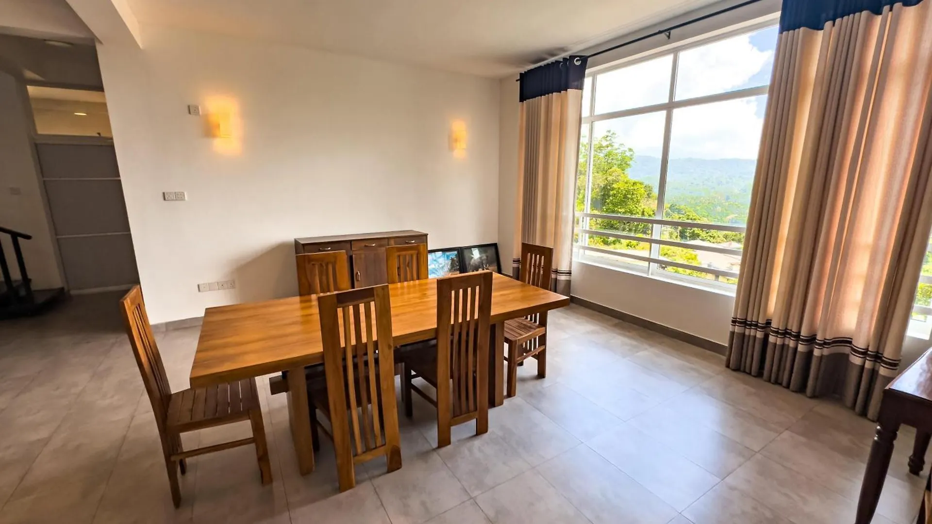 Hotel Red Chillies Tourist Inn Kandy